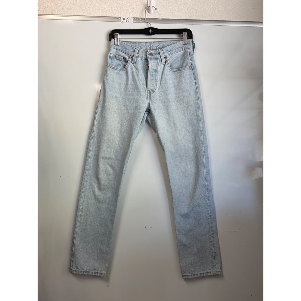 Levis 501 Original Fit Light Wash Straight Leg Button Fly Jeans 27x29